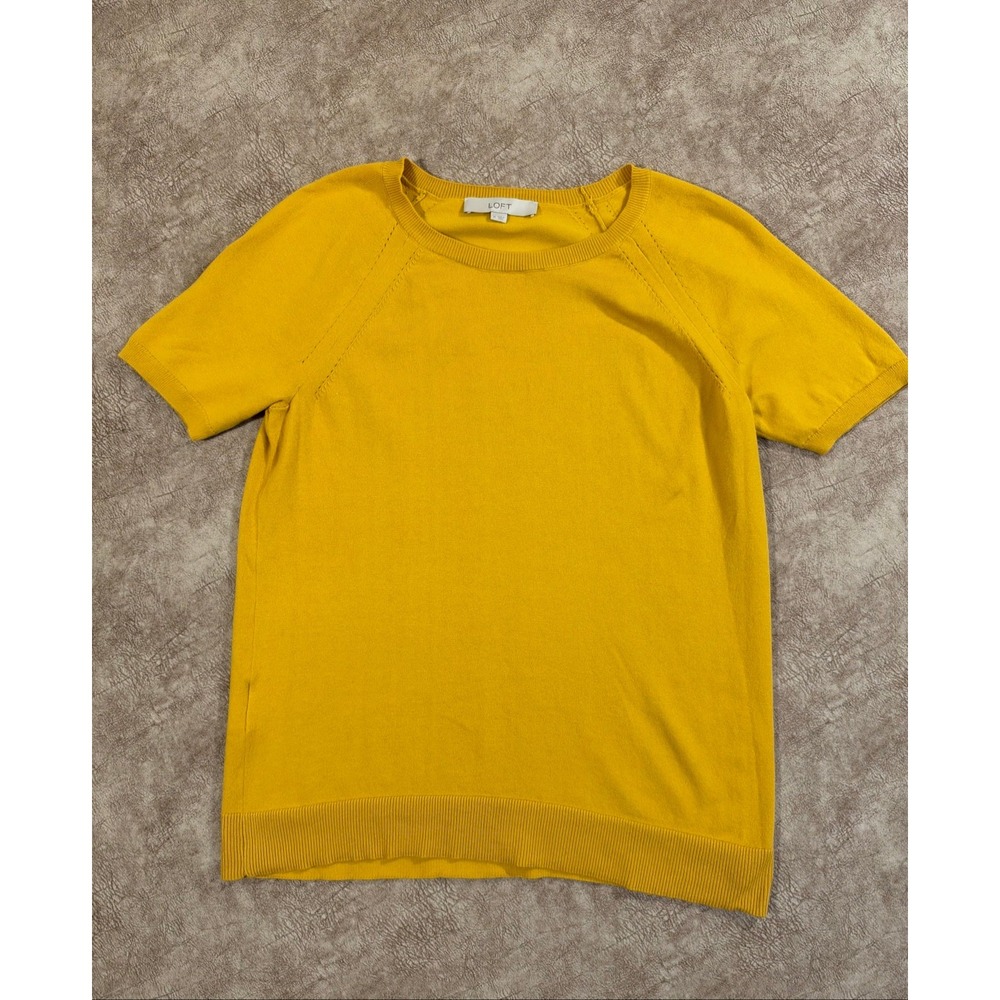 Ann Taylor LOFT Mustard Yellow Knit Top Size M Short Sleeve N62